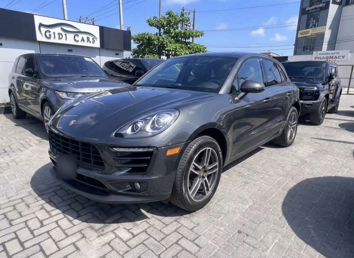 2018 Porsche Macan